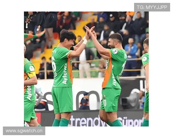 黄喜灿本赛季进球数据持续提升，表现稳健