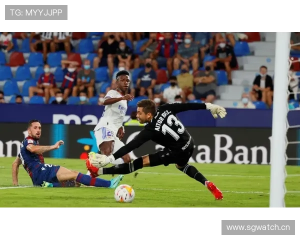 安切洛蒂激活维尼修斯：战术调整与角色优化提升其进攻效率