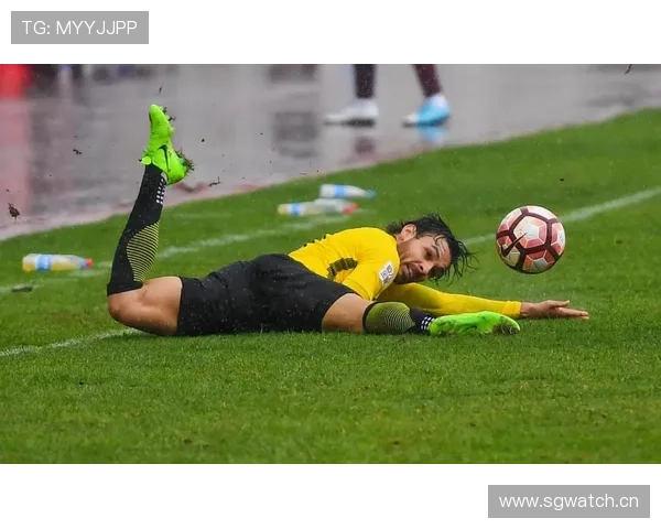 国米防守看似稳固，转换阶段却频频被打穿，稳定性面临考验